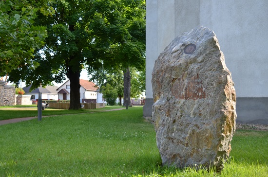 Mindszenty-Emlékkő