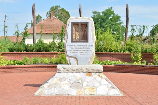 Cigányzenészek Emlékműve